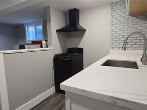 12053 70 Avenue S, Seattle WA 98178