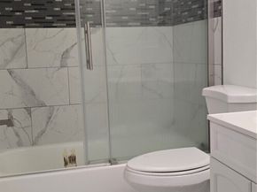 12053 70 Avenue S, Seattle WA 98178