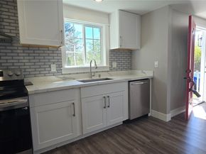 12053 70 Avenue S, Seattle WA 98178