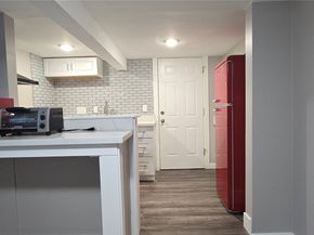 12053 70 Avenue S, Seattle WA 98178