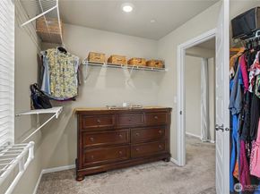 1230 Baker Heights Loop, Bremerton WA 98312