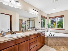 7905 14th Street SE, Lake Stevens WA 98258