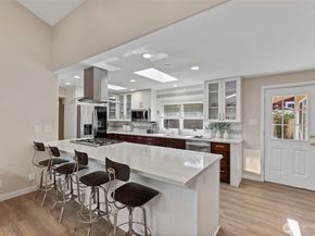 9223 128th Avenue NE, Kirkland WA 98033