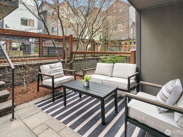 5919 California Avenue SW B, Seattle WA 98136