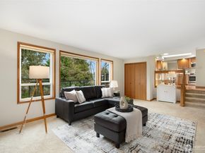 8823 10th Drive SE, Everett WA 98208