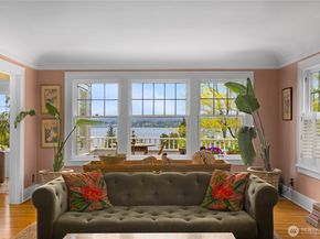 246 Dorffel Drive E, Seattle WA 98112