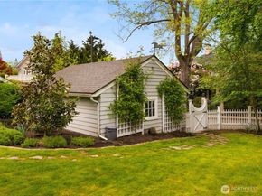 246 Dorffel Drive E, Seattle WA 98112