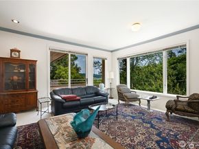 8508 54TH Avenue NE, Seattle WA 98115