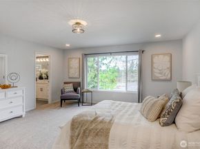 22718 SE 12th Place, Sammamish WA 98075