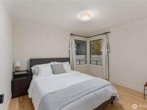 8731 13th Avenue NW, Seattle WA 98117