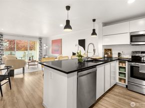 2250 NW 58th Street 302, Seattle WA 98107