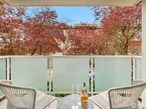 2250 NW 58th Street 302, Seattle WA 98107