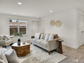 13504 15th Place NE, Seattle WA 98125