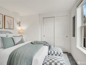 13504 15th Place NE, Seattle WA 98125