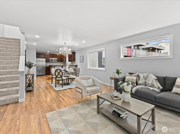 930 N 96th Street, Seattle WA 98103