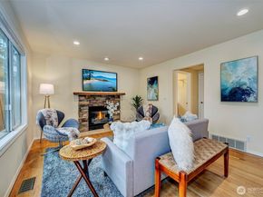 13133 NE 74th Street, Kirkland WA 98033