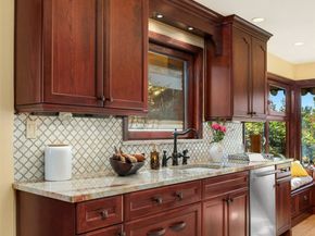 12715 Palatine Avenue N, Seattle WA 98133