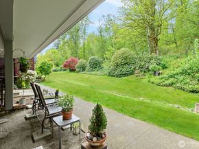 15809 Waynita Way NE G204, Bothell WA 98011