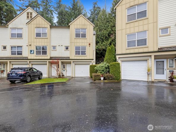 1600 121st Street SE J104, Everett WA 98208