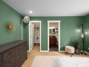 10250 17th Avenue SW, Seattle WA 98146