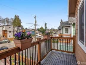10250 17th Avenue SW, Seattle WA 98146
