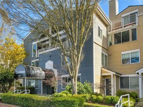 2350 10th Avenue E 111, Seattle WA 98102
