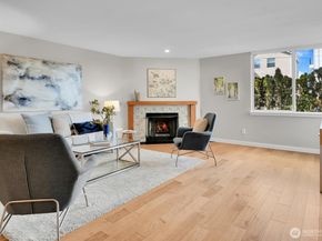 2350 10th Avenue E 111, Seattle WA 98102