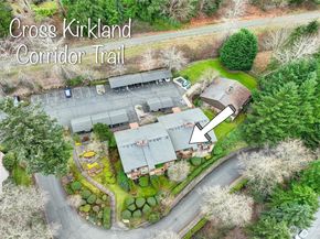 11058 NE 33rd Place D6, Bellevue WA 98004