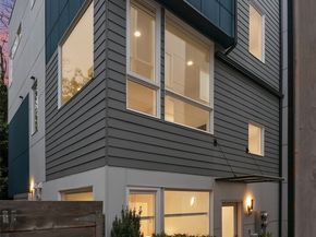 2330 W Plymouth Street B, Seattle WA 98199
