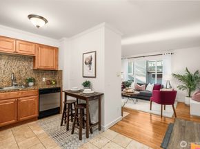 3626 14th Avenue W 203, Seattle WA 98119