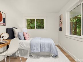 14442 Phelps Road NE, Bainbridge Island WA 98110