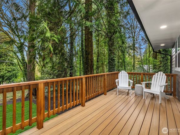 14442 Phelps Road NE, Bainbridge Island WA 98110