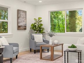 14442 Phelps Road NE, Bainbridge Island WA 98110