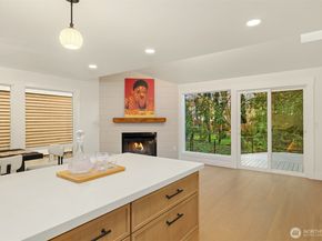 1039 NE 113th Street, Seattle WA 98125