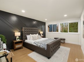1039 NE 113th Street, Seattle WA 98125