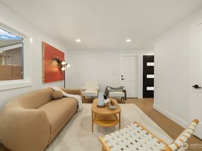 1039 NE 113th Street, Seattle WA 98125