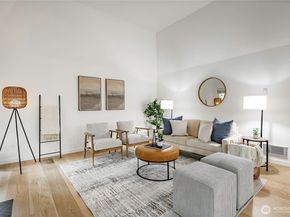 1607 102nd Place NE D1, Bellevue WA 98004