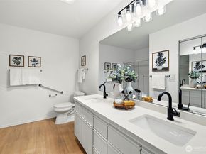 9210 Market Place J101, Lake Stevens WA 98258