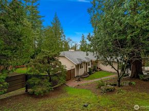 22706 NE 12th Place, Sammamish WA 98074