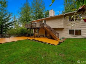 22706 NE 12th Place, Sammamish WA 98074
