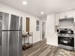 935 N 92nd Street, Seattle WA 98103