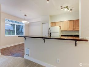 5809 Highway Place Street NE A203, Everett WA 98203