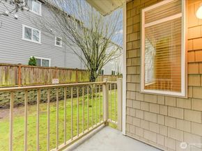 5809 Highway Place Street NE A203, Everett WA 98203