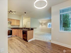 5809 Highway Place Street NE A203, Everett WA 98203