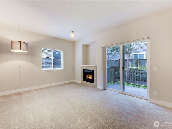 5809 Highway Place Street NE A203, Everett WA 98203