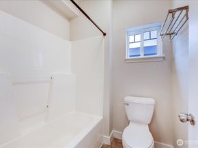 5809 Highway Place Street NE A203, Everett WA 98203