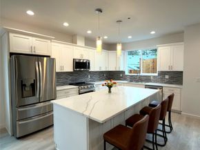 648 SW 139th Street, Burien WA 98166