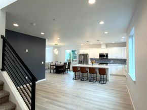 648 SW 139th Street, Burien WA 98166