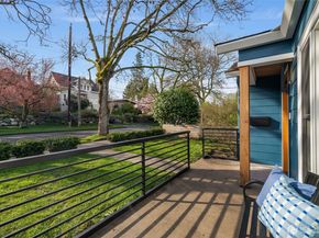 5232 38th Avenue NE, Seattle WA 98105