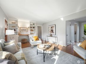 5232 38th Avenue NE, Seattle WA 98105
